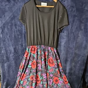 Vintage Studio Petites Black and Floral Dress